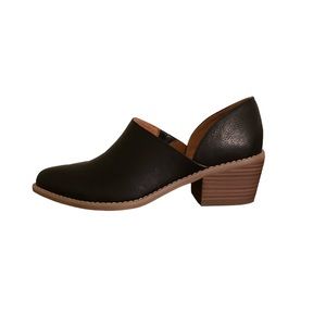 Universal Threads Shoes